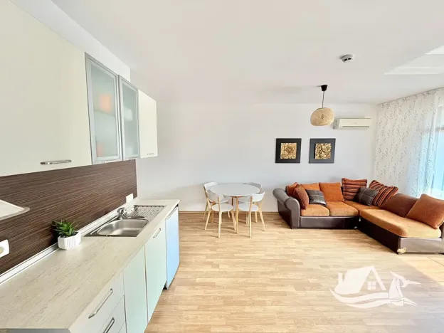 Prodej bytu 4+kk, Aheloy, Bulharsko, 92 m2