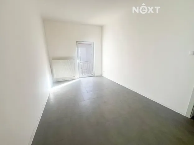 Pronájem bytu 2+1, Žirovnice, Havlíčkovo náměstí, 42 m2