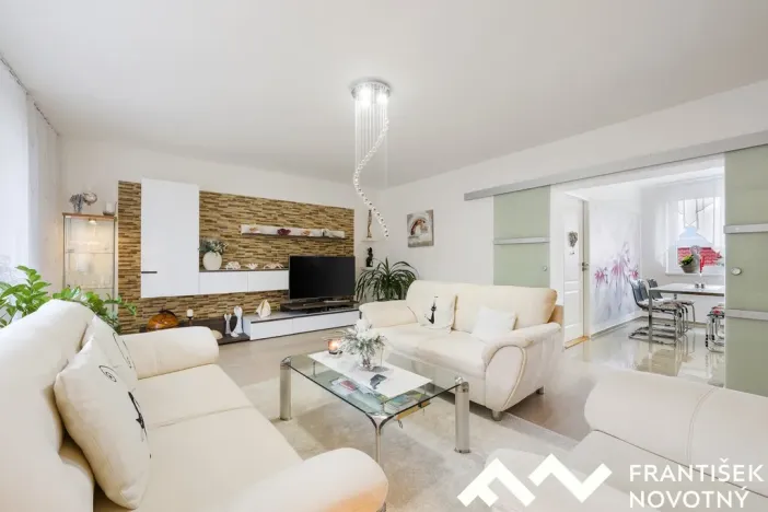 Prodej rodinného domu, Bohutice, 248 m2