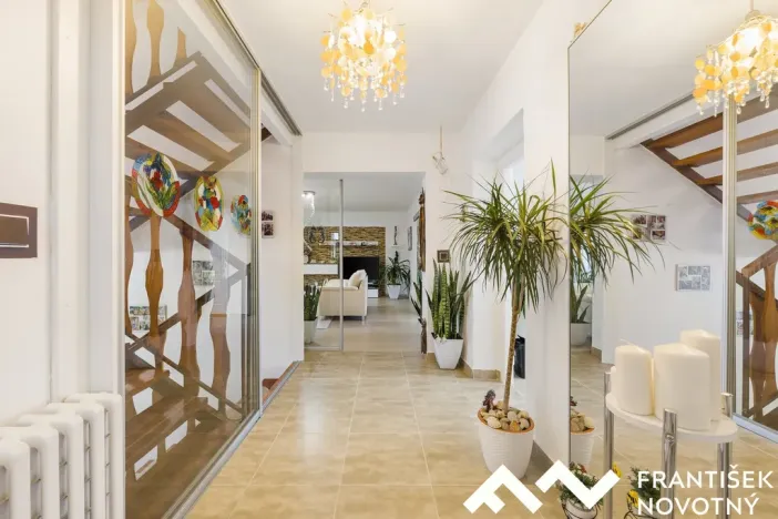 Prodej rodinného domu, Bohutice, 248 m2