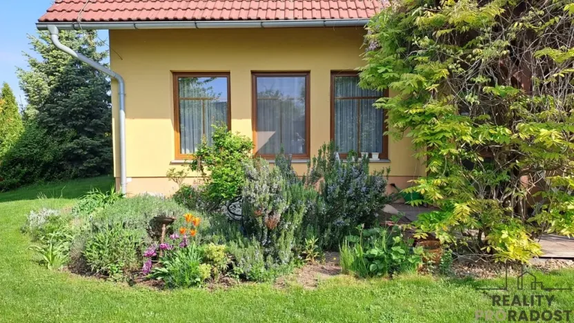 Prodej ubytování, Jesenice, Vestecká, 395 m2