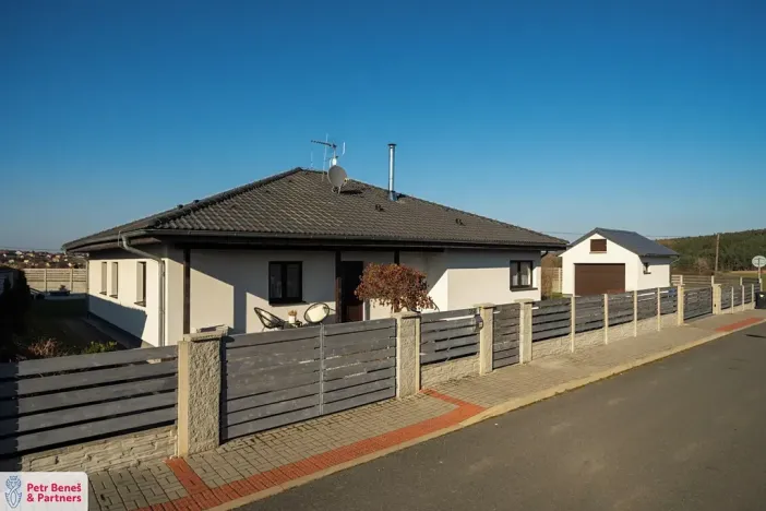 Prodej rodinného domu, Senomaty, Na Hradišti, 138 m2