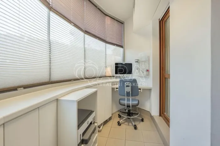 Pronájem bytu 2+1, Praha - Strašnice, Strančická, 49 m2