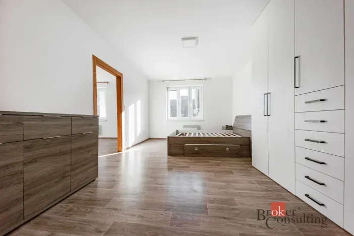 Pronájem bytu 2+1, Jičín - Valdické Předměstí, Sv. Čecha, 75 m2