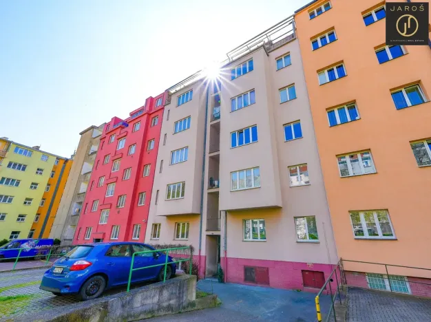 Pronájem bytu 2+1, Praha - Košíře, Vrchlického, 46 m2