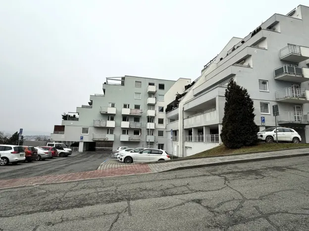 Pronájem bytu 1+kk, Brno - Lesná, Tomečkova, 41 m2