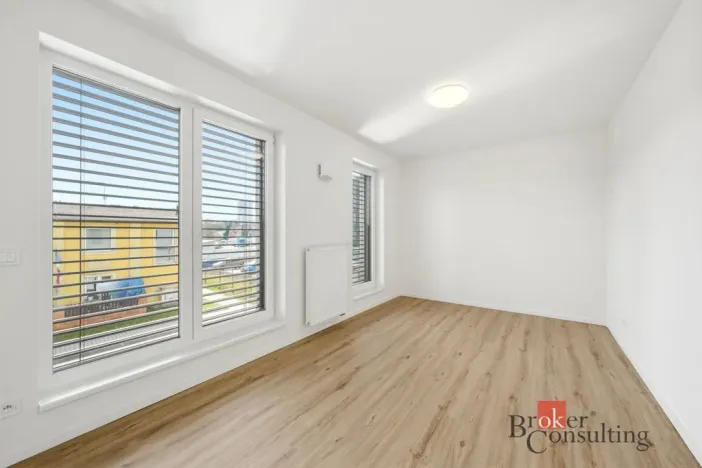 Pronájem bytu 2+kk, Kladno - Dubí, Ke křížku, 52 m2