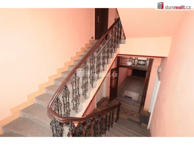 Pronájem bytu 1+1, Praha - Smíchov, Nádražní, 46 m2