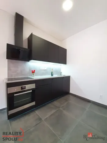 Pronájem bytu 2+kk, Hlučín, Mírové náměstí, 59 m2