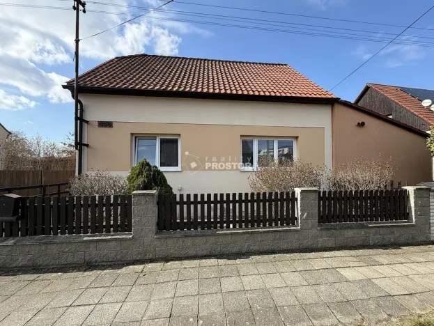 Prodej rodinného domu, Kralupy nad Vltavou - Lobeček, Marie Majerové, 130 m2