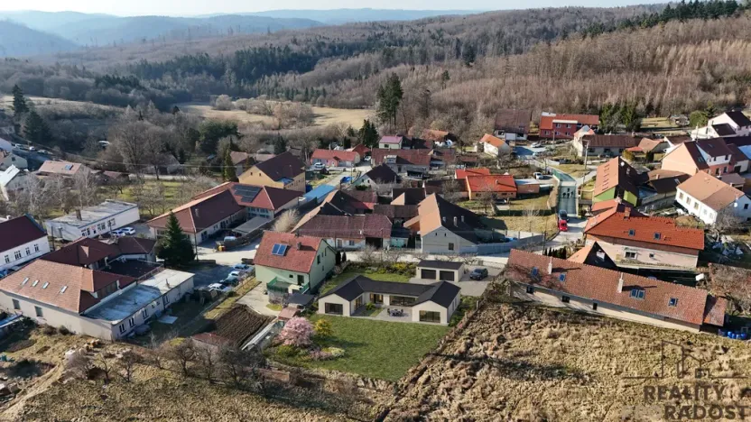 Prodej pozemku pro bydlení, Habrůvka, 978 m2