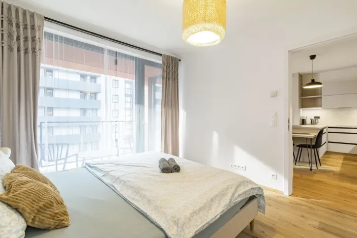 Pronájem bytu 2+kk, Praha - Karlín, Sokolovská, 55 m2