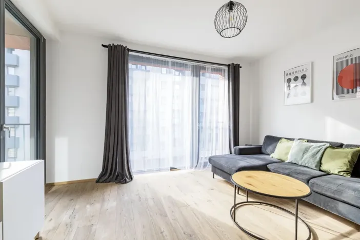 Pronájem bytu 2+kk, Praha - Karlín, Sokolovská, 55 m2