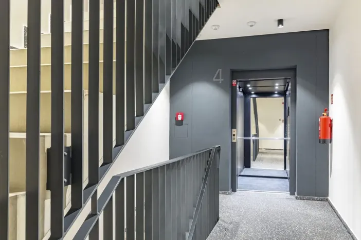 Pronájem bytu 2+kk, Praha - Karlín, Sokolovská, 55 m2