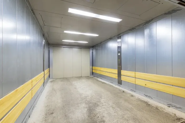 Pronájem bytu 2+kk, Praha - Karlín, Sokolovská, 55 m2