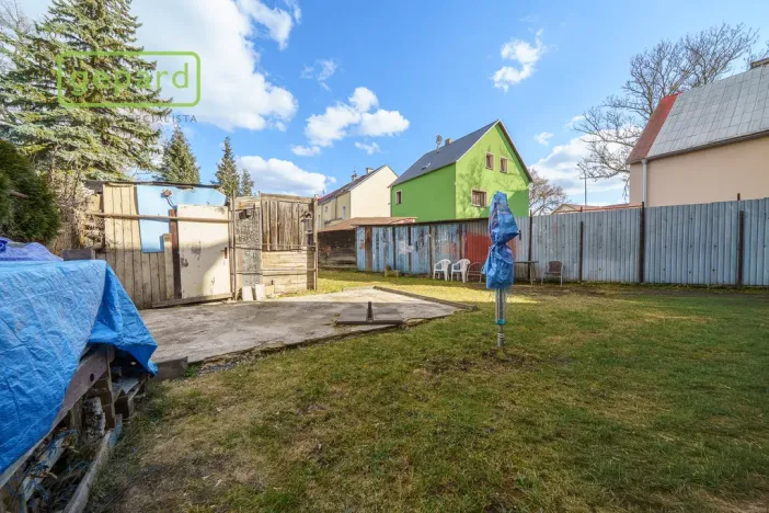 Prodej bytu 1+1, Karlovy Vary, Jabloňová, 38 m2