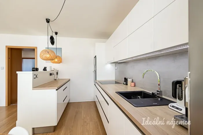 Pronájem bytu 3+kk, Praha - Chodov, Květnového vítězství, 66 m2