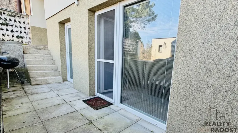 Pronájem bytu 2+kk, Brno, Veslařská, 45 m2