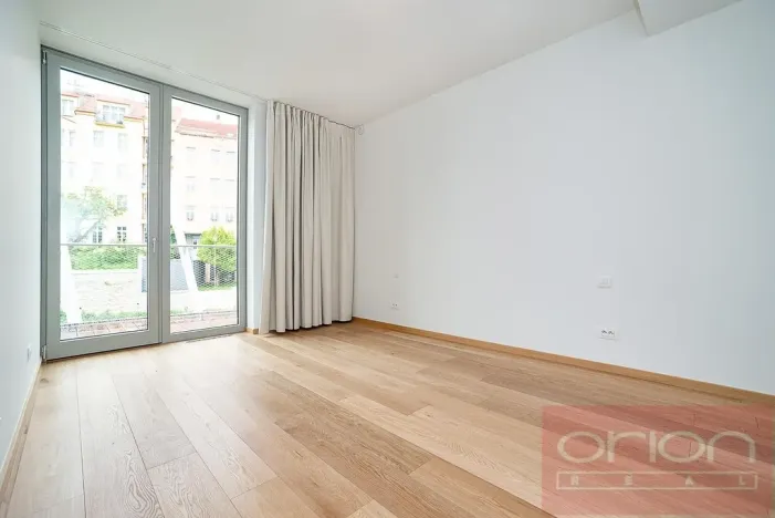 Pronájem bytu 4+kk, Praha - Smíchov, Holečkova, 207 m2