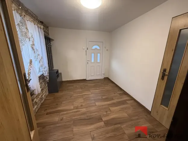 Prodej rodinného domu, Kostelec nad Labem, Kostelecká, 350 m2