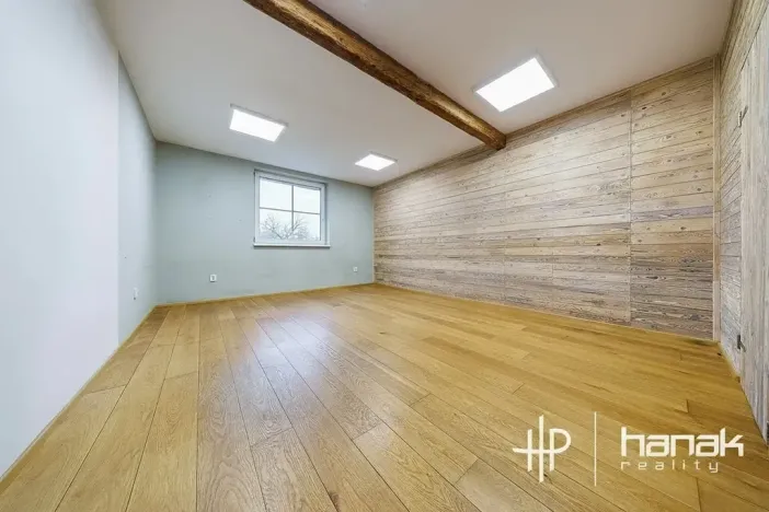 Prodej zemědělské usedlosti, Náklo, 521 m2