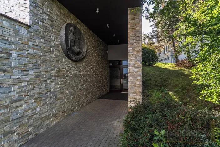 Prodej bytu 3+kk, Praha - Radlice, U Dívčích hradů, 89 m2