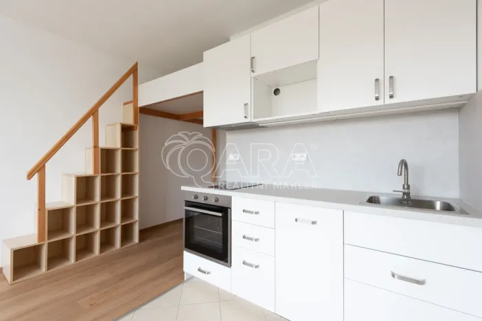 Pronájem bytu 1+kk, Praha - Zličín, Sazovická, 29 m2
