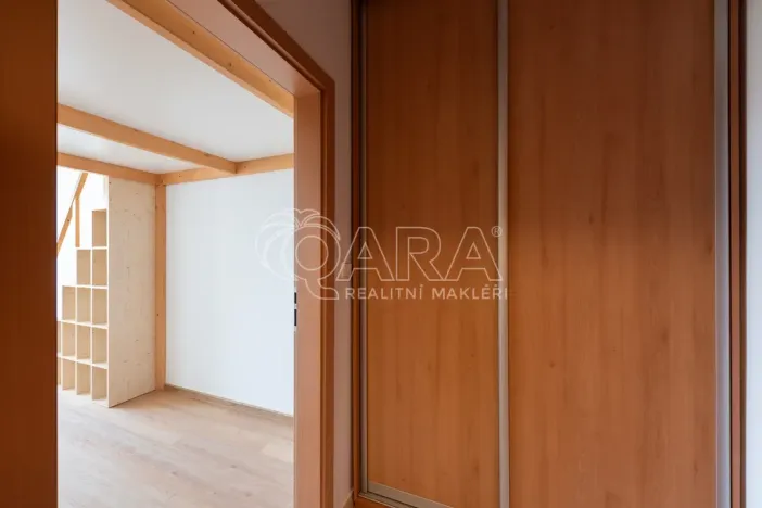 Pronájem bytu 1+kk, Praha - Zličín, Sazovická, 29 m2