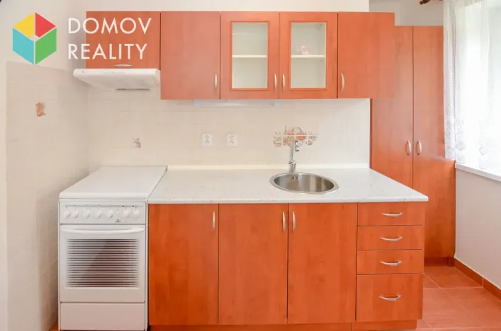 Pronájem bytu 3+kk, Králův Dvůr, Pod Hájem, 67 m2