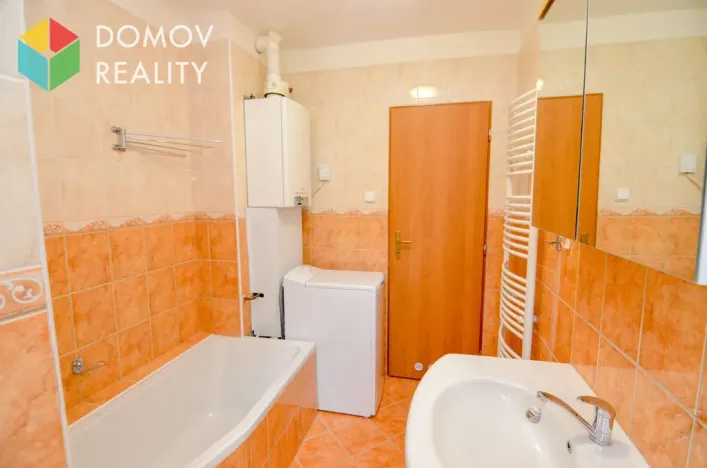 Pronájem bytu 3+kk, Králův Dvůr, Pod Hájem, 67 m2