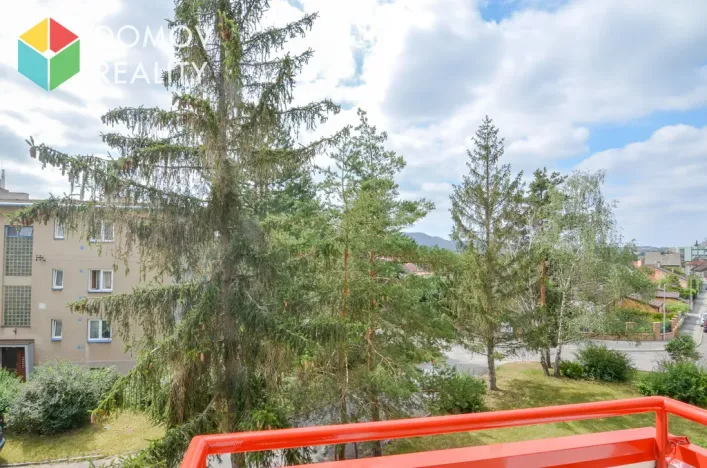 Pronájem bytu 3+kk, Králův Dvůr, Pod Hájem, 67 m2