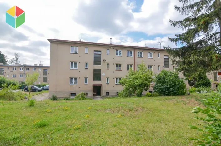 Pronájem bytu 3+kk, Králův Dvůr, Pod Hájem, 67 m2