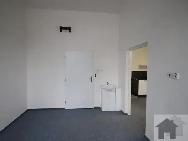 Pronájem kanceláře, Liberec, Londýnská, 58 m2