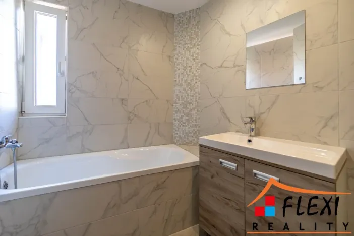 Pronájem bytu 2+kk, Ostrava, Dr. Šmerala, 49 m2