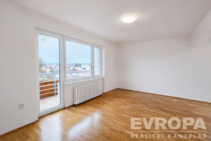 Pronájem bytu 3+1, Praha - Modřany, Hájenská, 76 m2