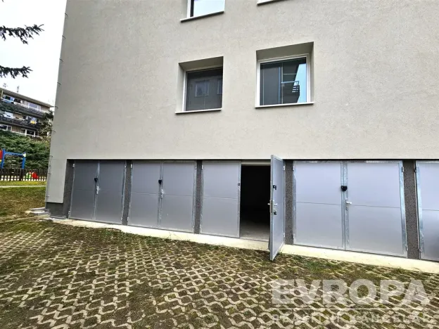 Pronájem bytu 3+1, Praha - Modřany, Hájenská, 76 m2