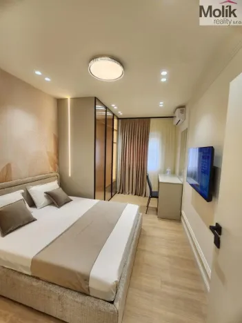 Prodej bytu 2+kk, Drač, 68 m2