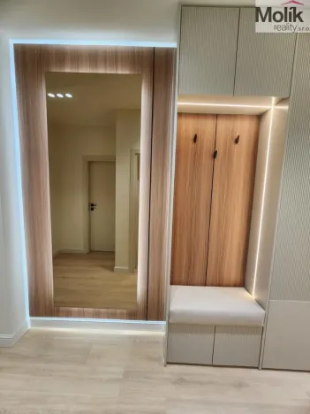 Prodej bytu 2+kk, Drač, 68 m2