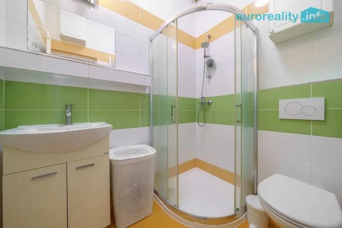 Prodej bytu 3+1, Karlovy Vary, Blahoslavova, 82 m2