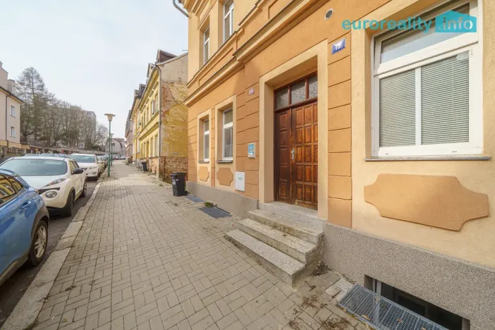 Prodej bytu 3+1, Karlovy Vary, Blahoslavova, 82 m2