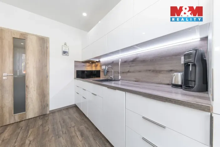 Prodej rodinného domu, Brno - Líšeň, Karolíny Světlé, 290 m2