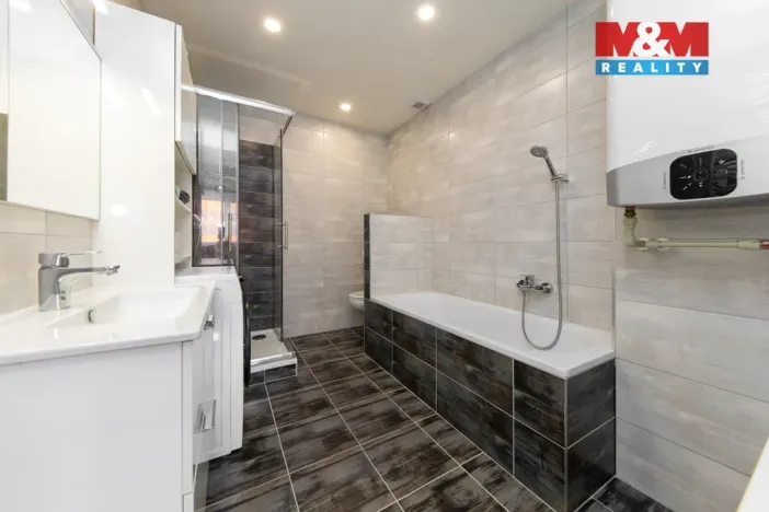 Prodej rodinného domu, Brno - Líšeň, Karolíny Světlé, 290 m2