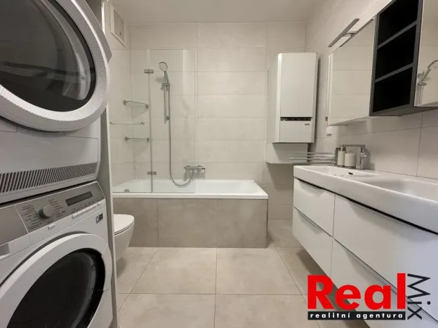 Pronájem bytu 4+kk, Brno - Komín, Jundrovská, 98 m2