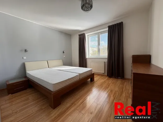 Pronájem bytu 4+kk, Brno - Komín, Jundrovská, 98 m2