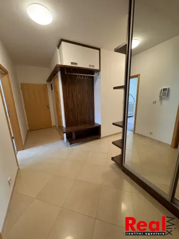 Pronájem bytu 4+kk, Brno - Komín, Jundrovská, 98 m2