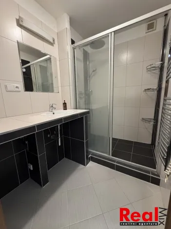 Pronájem bytu 2+1, Brno - Slatina, Bučovická, 60 m2