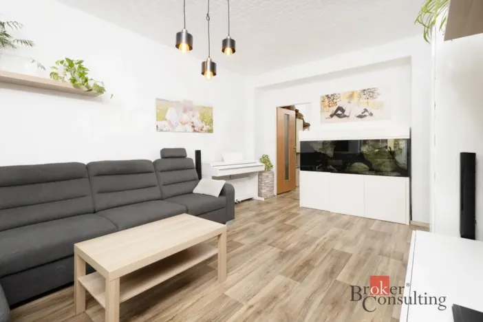 Prodej bytu 3+1, Bruntál, Jesenická, 62 m2