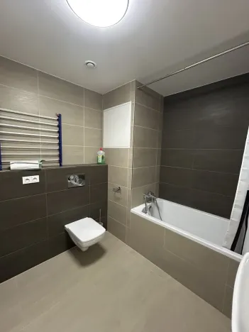 Pronájem bytu 2+kk, Pardubice - Zelené Předměstí, Bratranců Veverkových, 57 m2