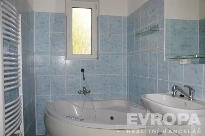 Prodej rodinného domu, Jílové - Martiněves, 270 m2