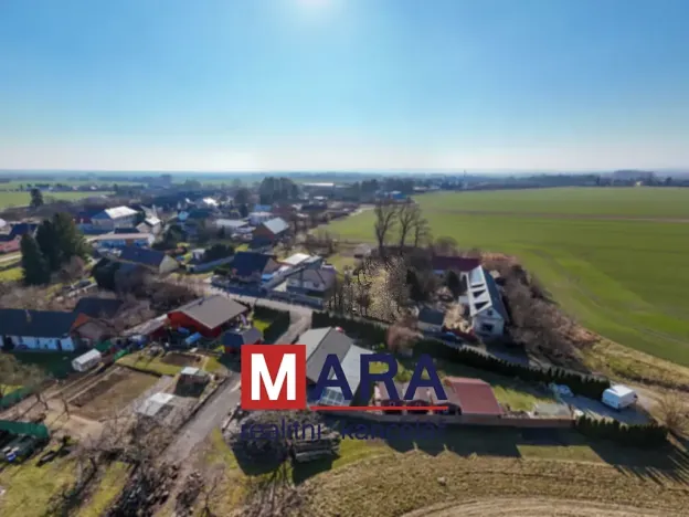 Prodej pozemku pro bydlení, Újezd, 1268 m2